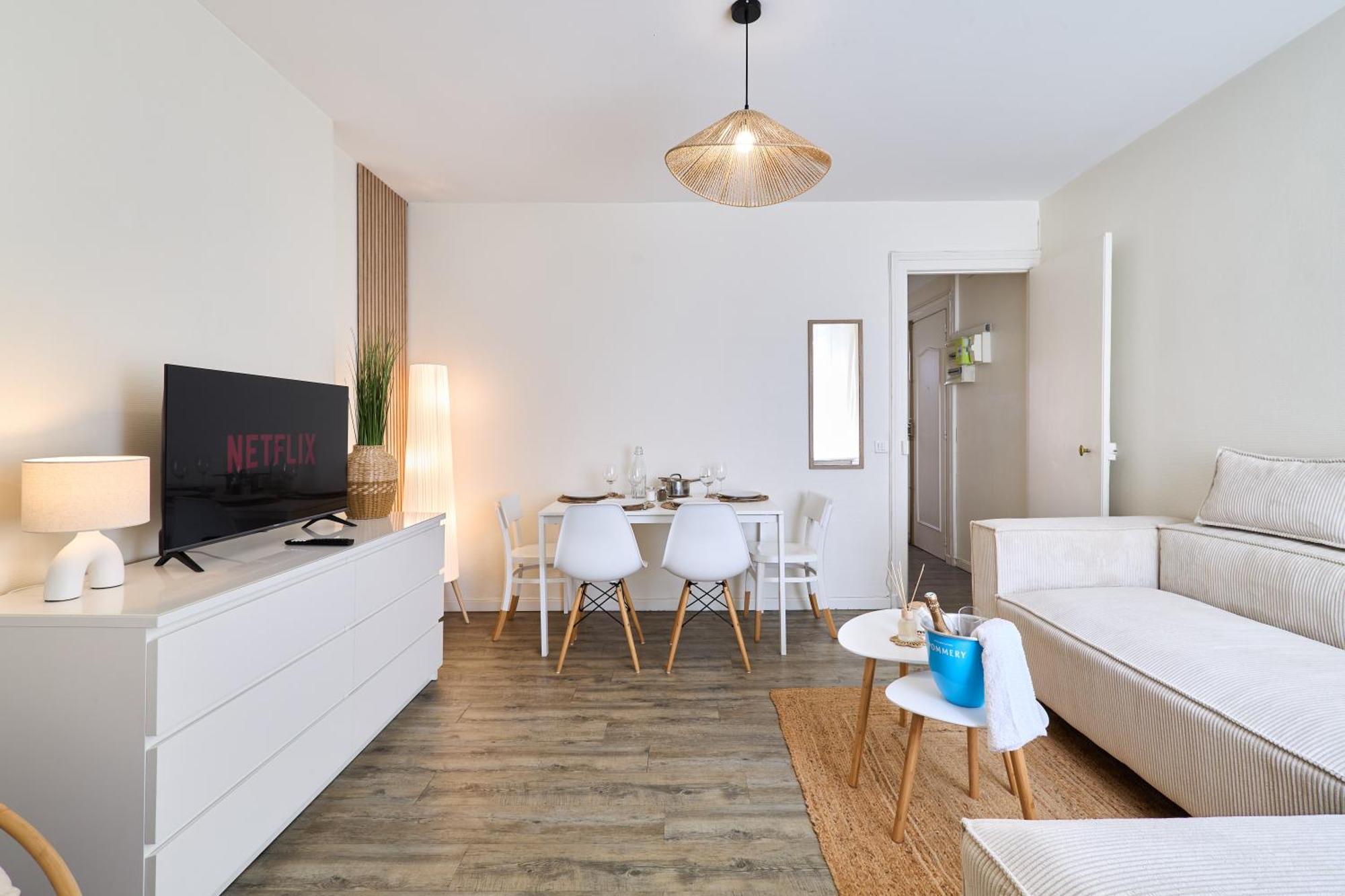 Le Petillant, Gare Centre-Ville, Netflix, Wifi Reims Exterior foto